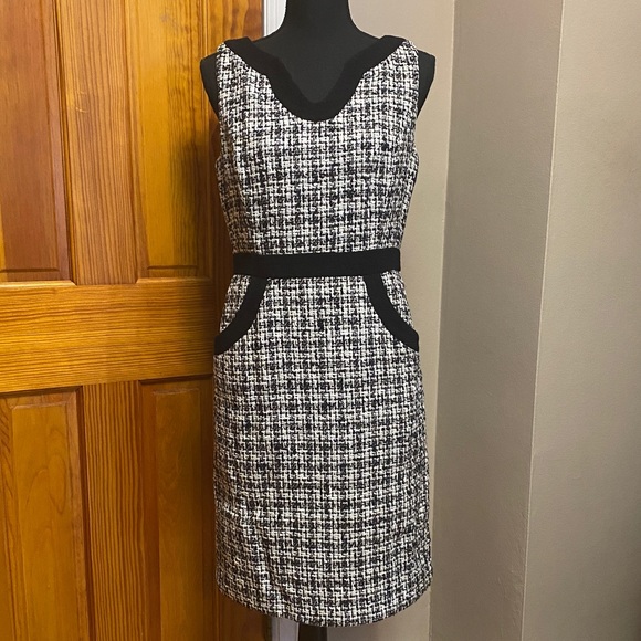 Milly bouclé tweed sleeveless sheath - Picture 1 of 8